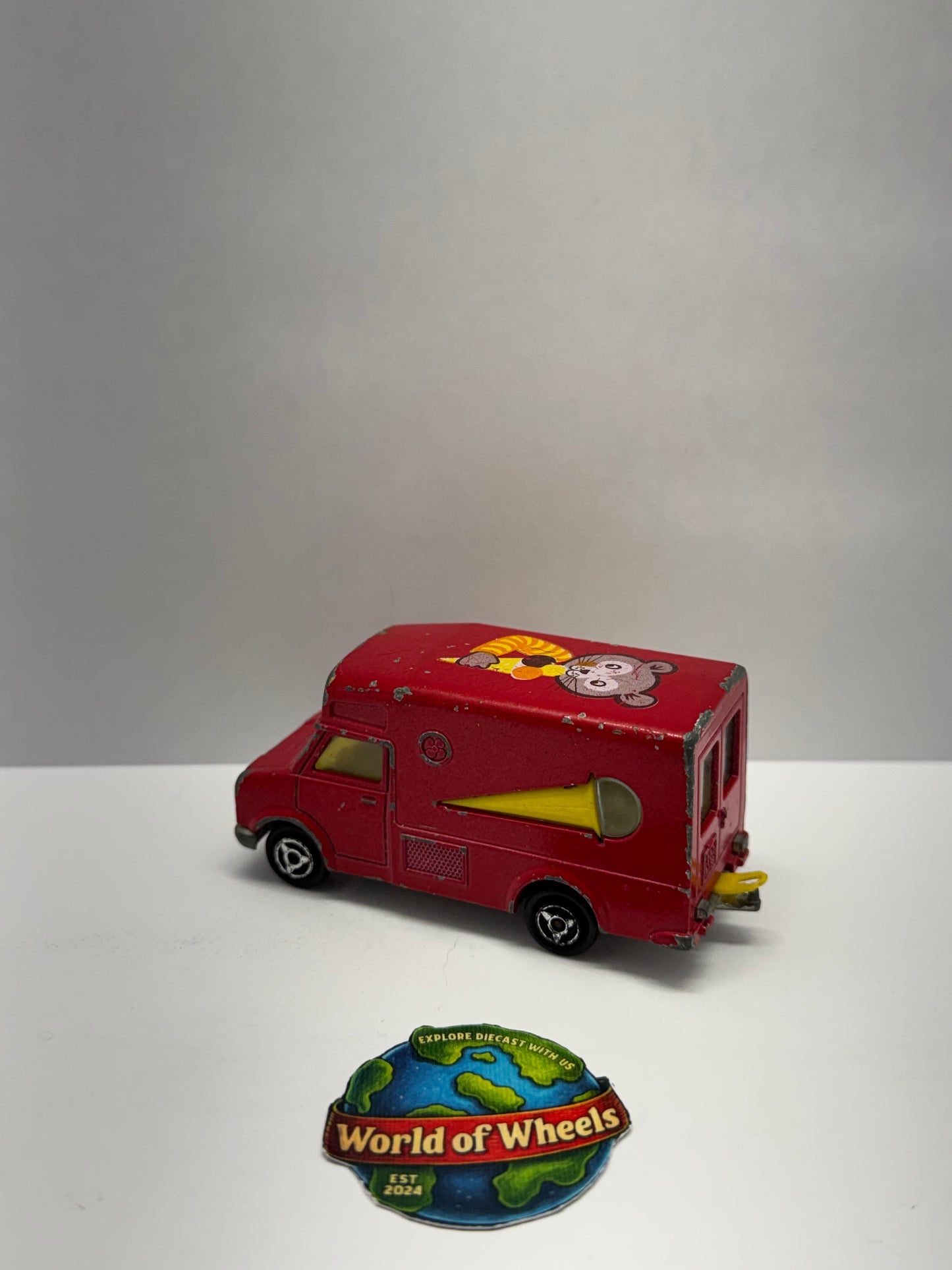 Fourgon Ice Cream Truck