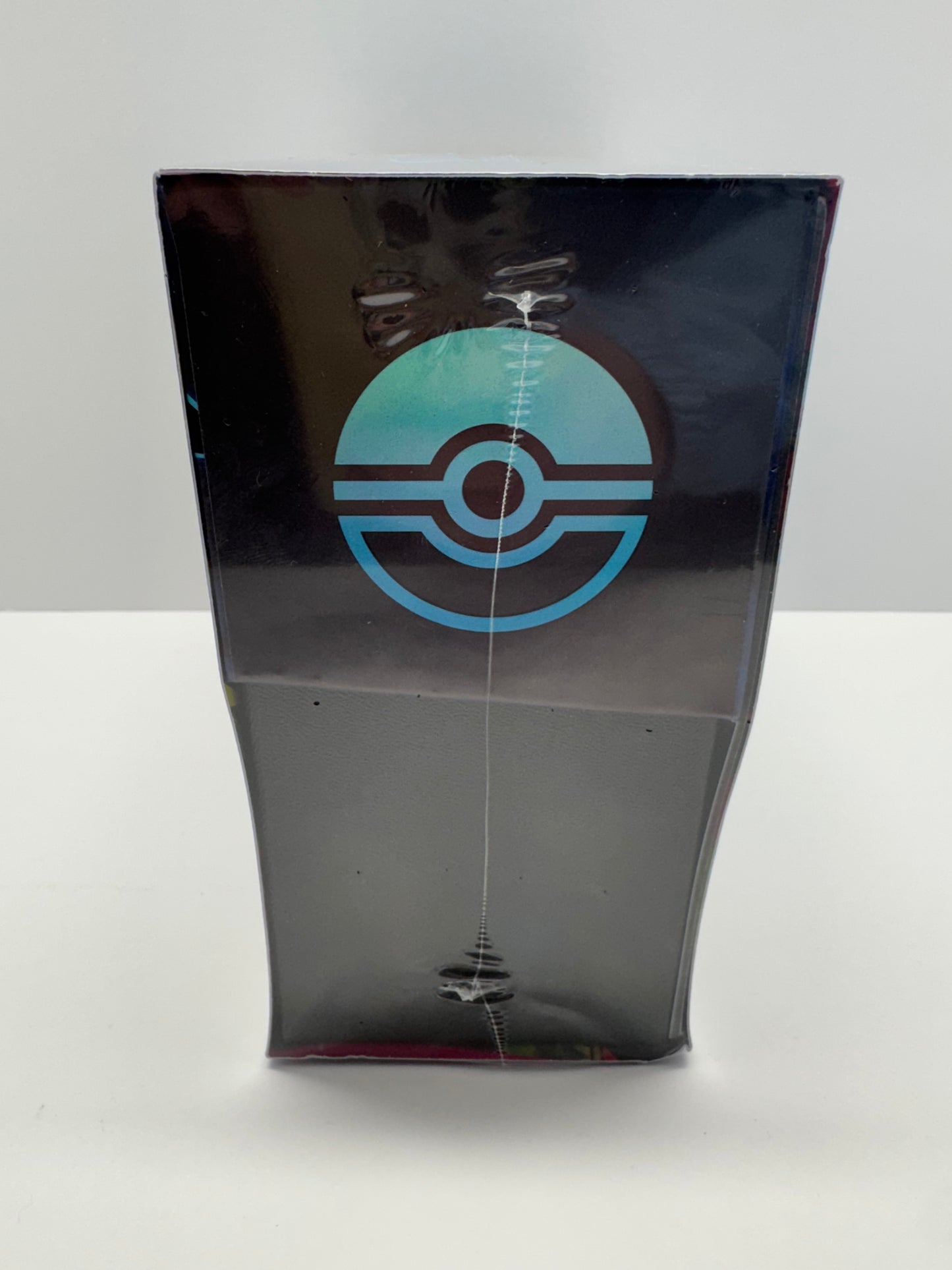 Phantasmal Flames Elite Trainer Box
