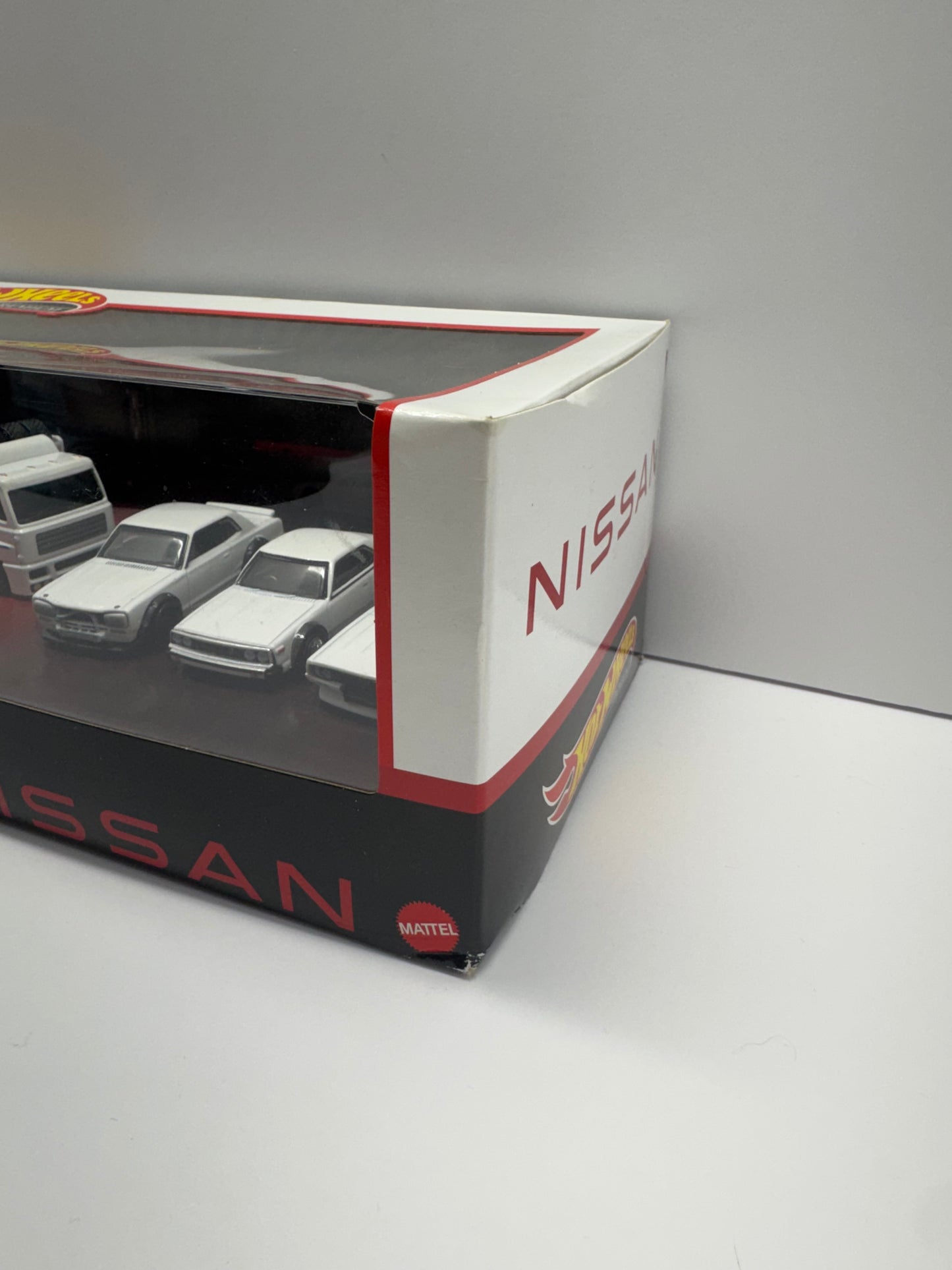 Classic Nissan Skyline Diorama