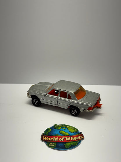 Mercedes 450 SE