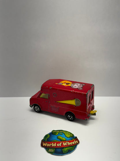 Fourgon Ice Cream Truck