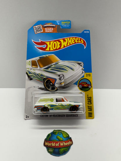 Custom ‘69 Volkswagen Squareback