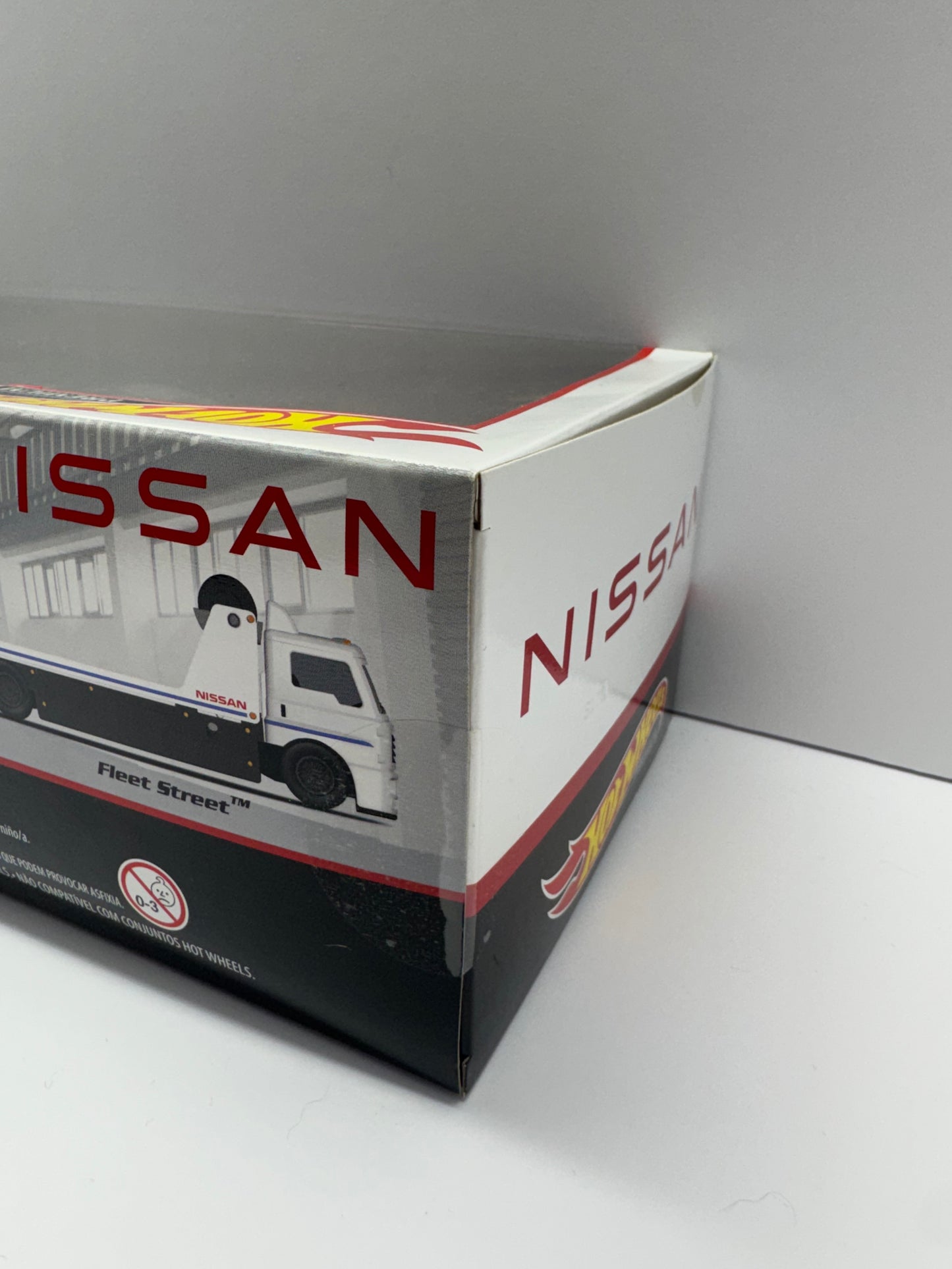 Classic Nissan Skyline Diorama