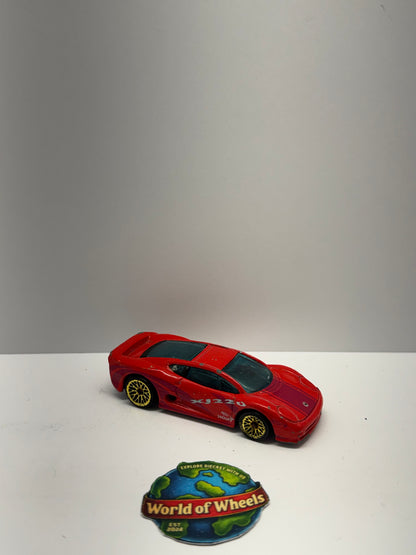 Jaguar XJ220