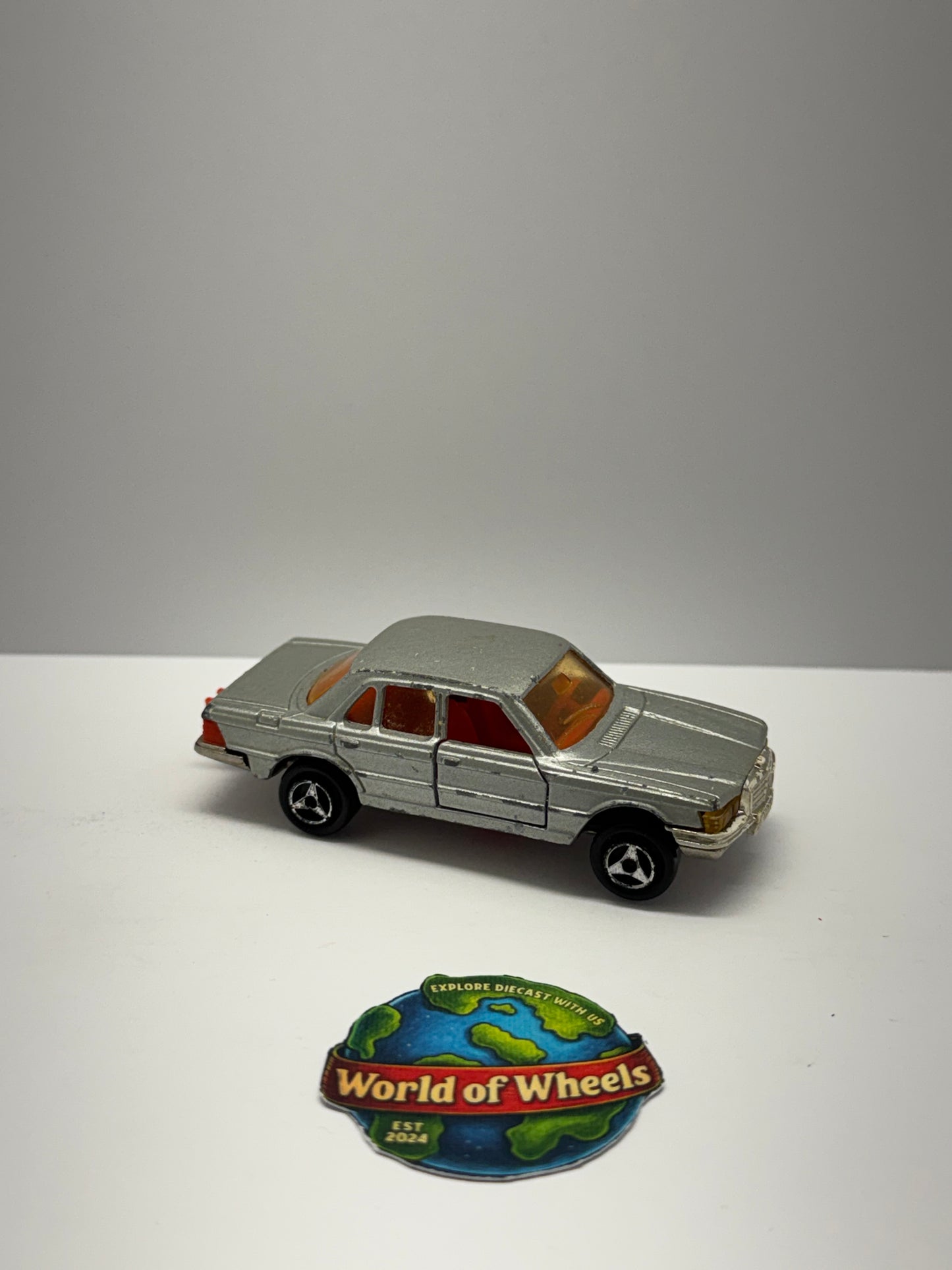 Mercedes 450 SE