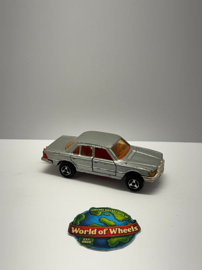 Mercedes 450 SE