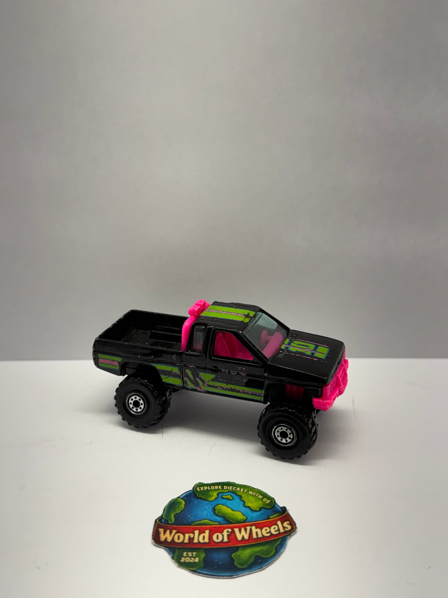 87’ Nissan Hardbody Truck