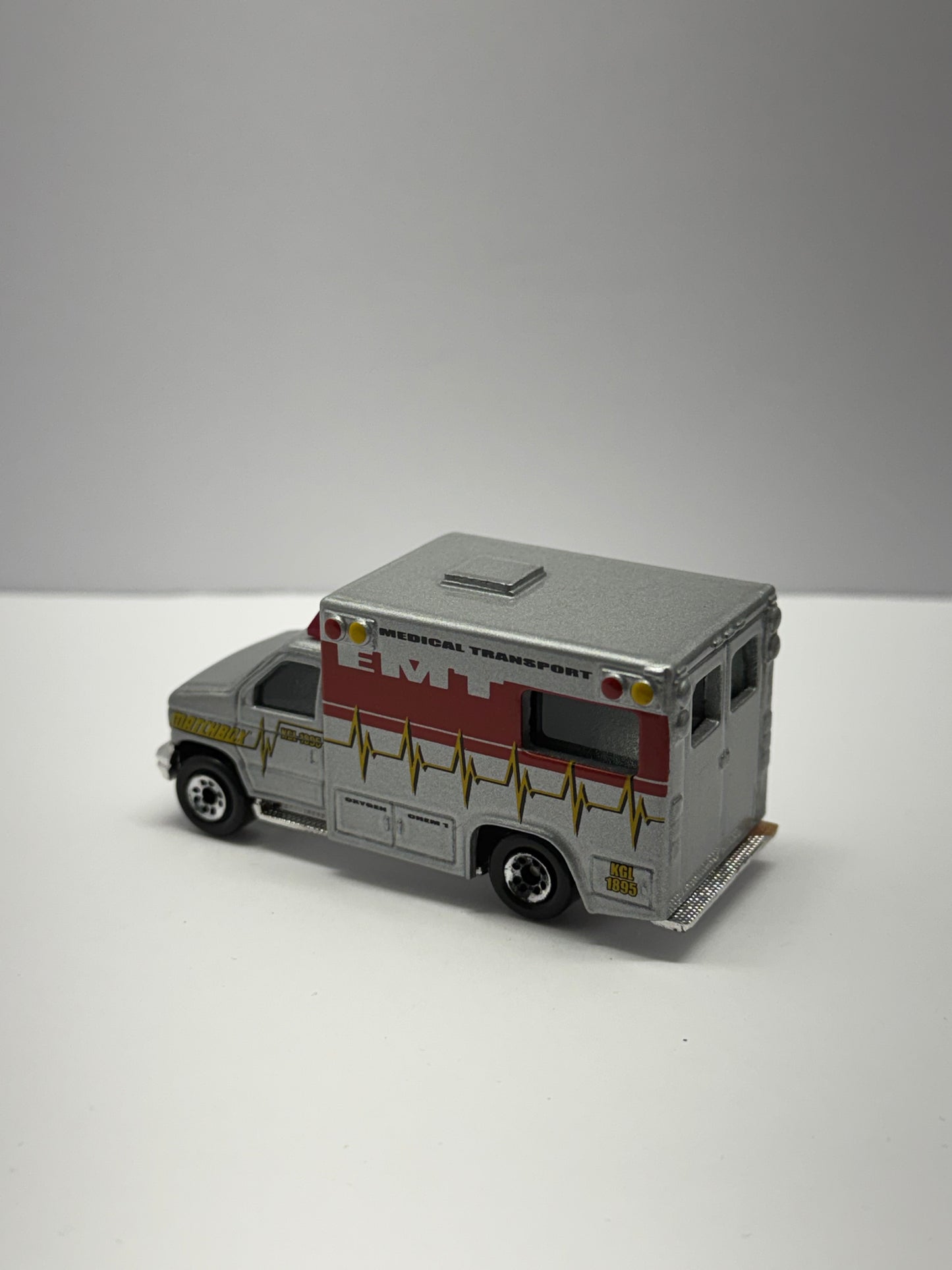 96’ Medical Transport Ambulance