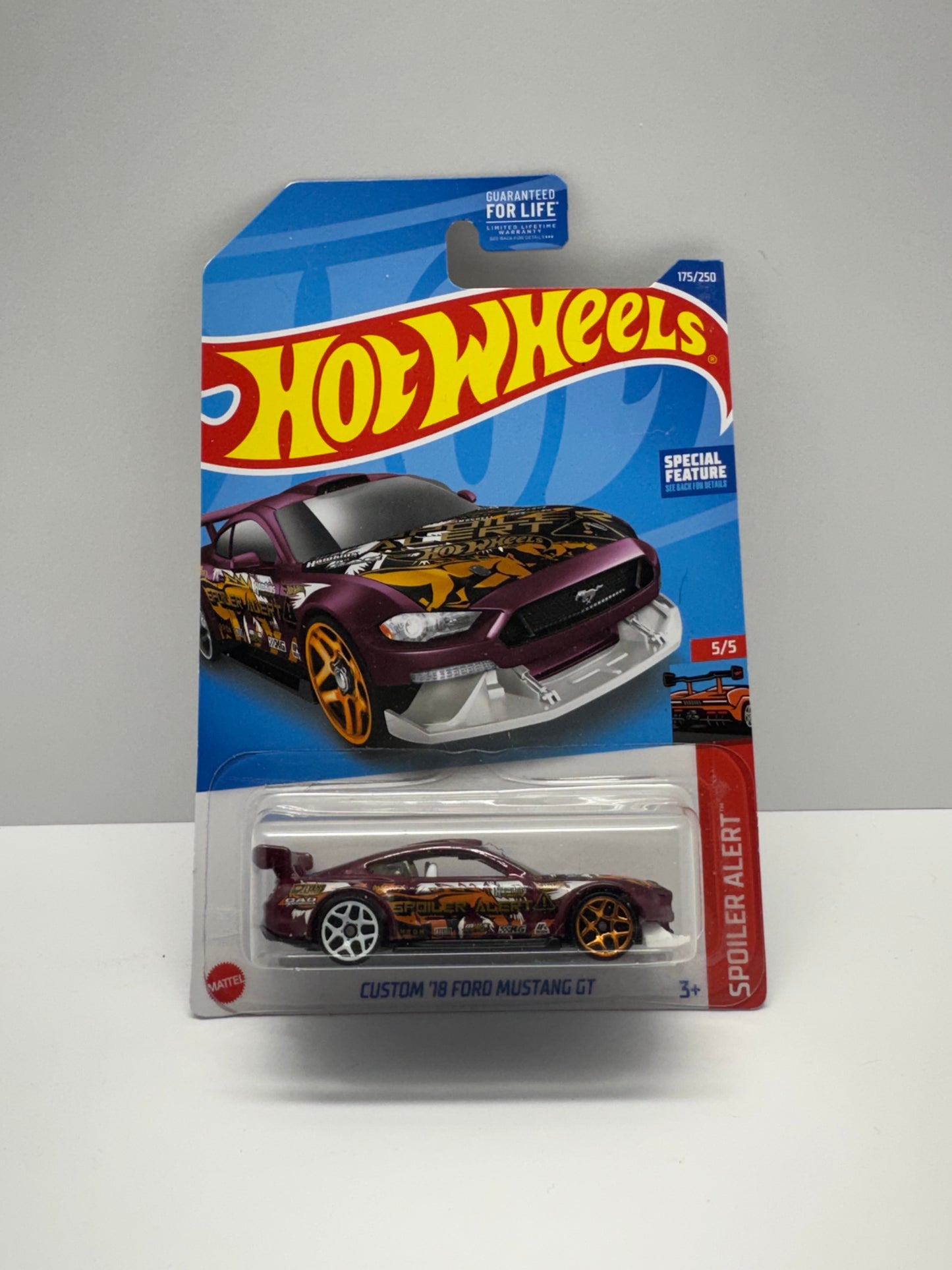 Custom 18’ Ford Mustang GT